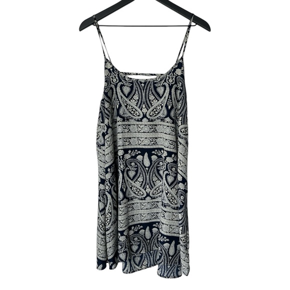 Free People Dresses & Skirts - FREE PEOPLE Navy Blue Paisley Mini Dress